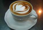 Cappuccino romantico con cuore